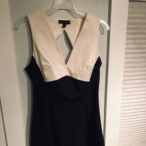 Banana republic keyhole dress